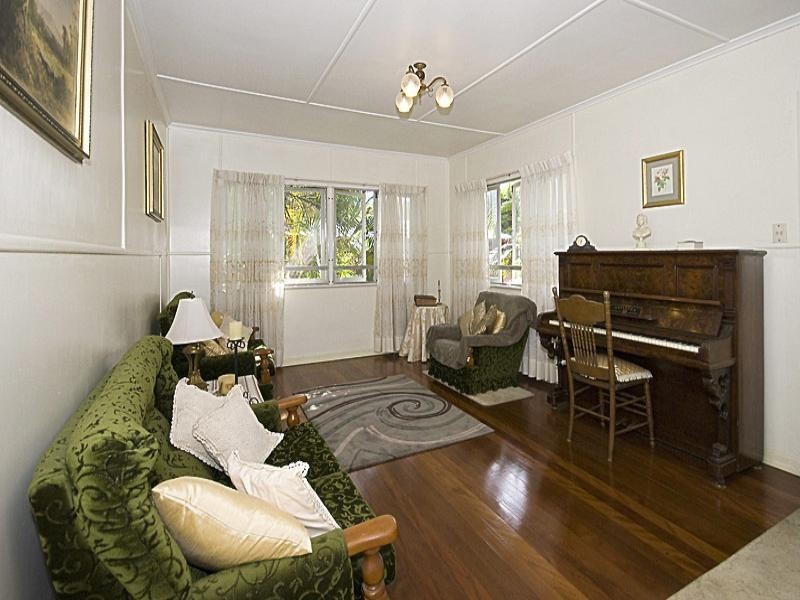 26 Springlands Drive, Slacks Creek QLD 4127