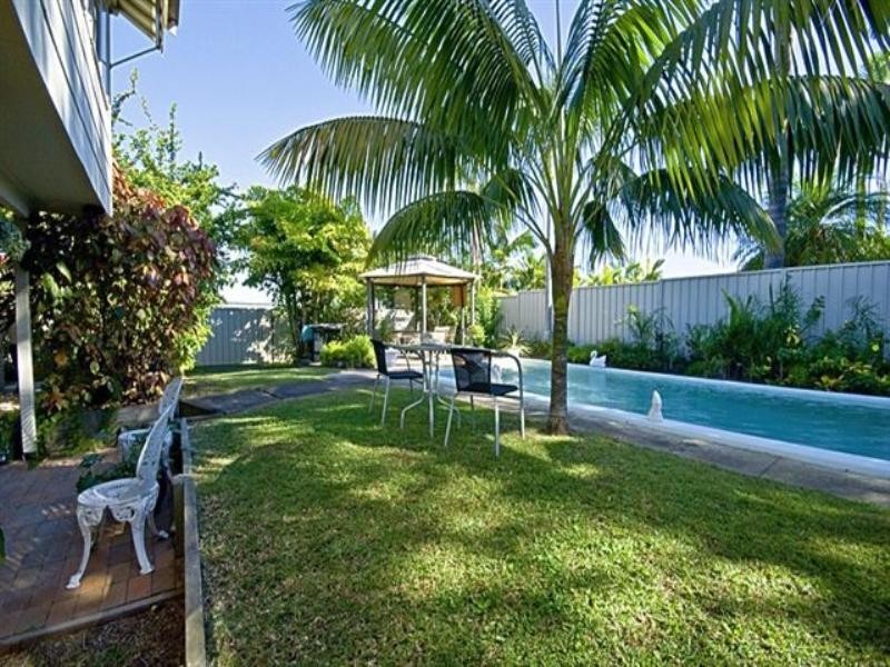 8 Jilbard Drive, Daisy Hill QLD 4127