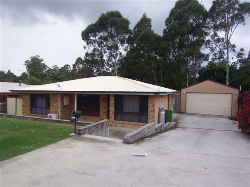 4 Marbura Court, Daisy Hill QLD 4127