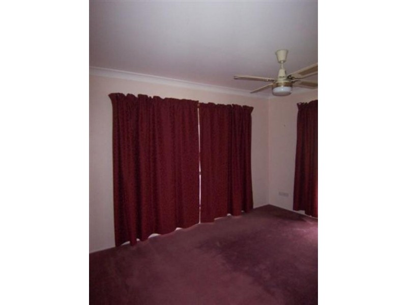 4 Marbura Court, Daisy Hill QLD 4127