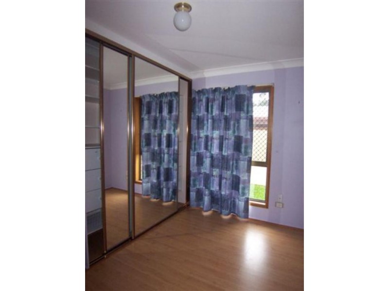 4 Marbura Court, Daisy Hill QLD 4127