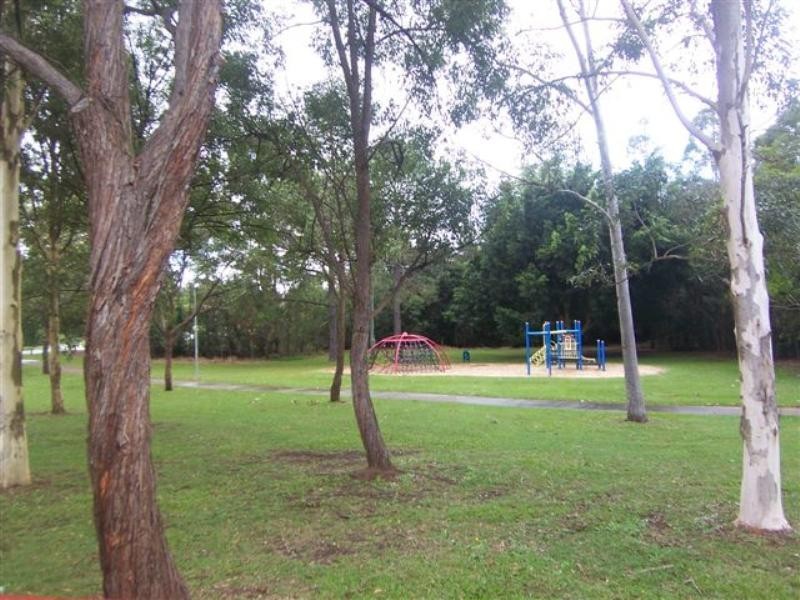 4 Marbura Court, Daisy Hill QLD 4127