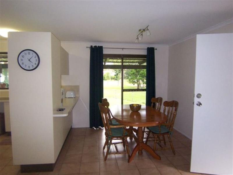 6 Morgan Court, Springwood QLD 4127