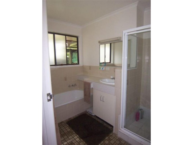 6 Morgan Court, Springwood QLD 4127