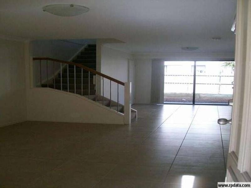 132 Menser Street, Calamvale QLD 4116