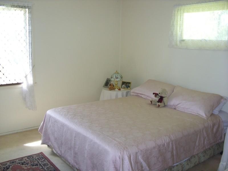 8 Avoca, Woodridge QLD 4114