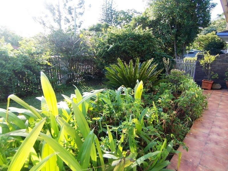 37 Narelle Crescent, Rochedale South QLD 4123