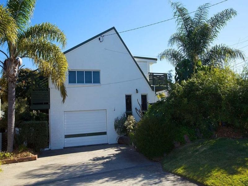 2 Jocelyn Grove, Springwood QLD 4127