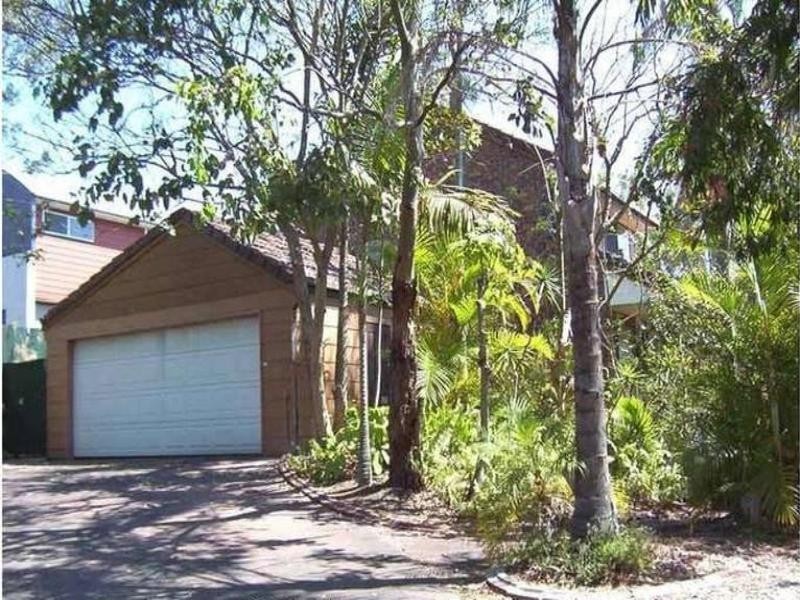 203 Springwood Road, Springwood QLD 4127