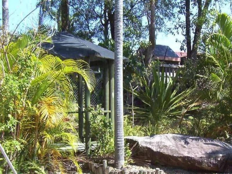 203 Springwood Road, Springwood QLD 4127