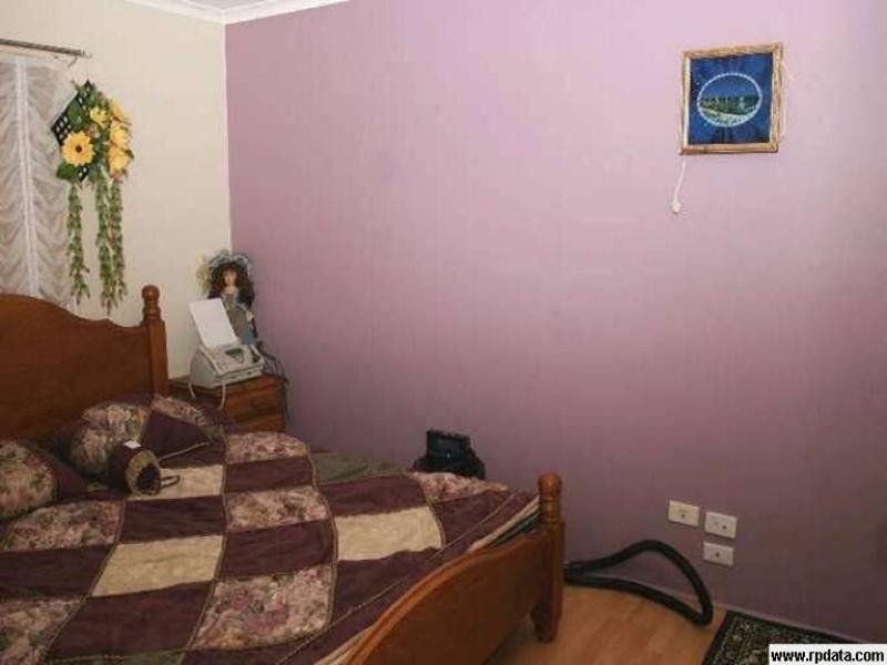 4 Rowanda Street, Slacks Creek QLD 4127