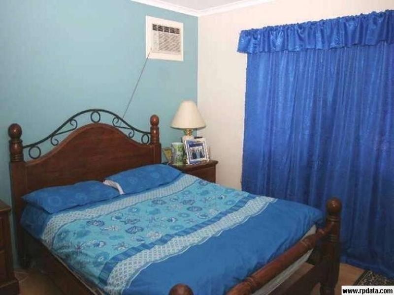 4 Rowanda Street, Slacks Creek QLD 4127