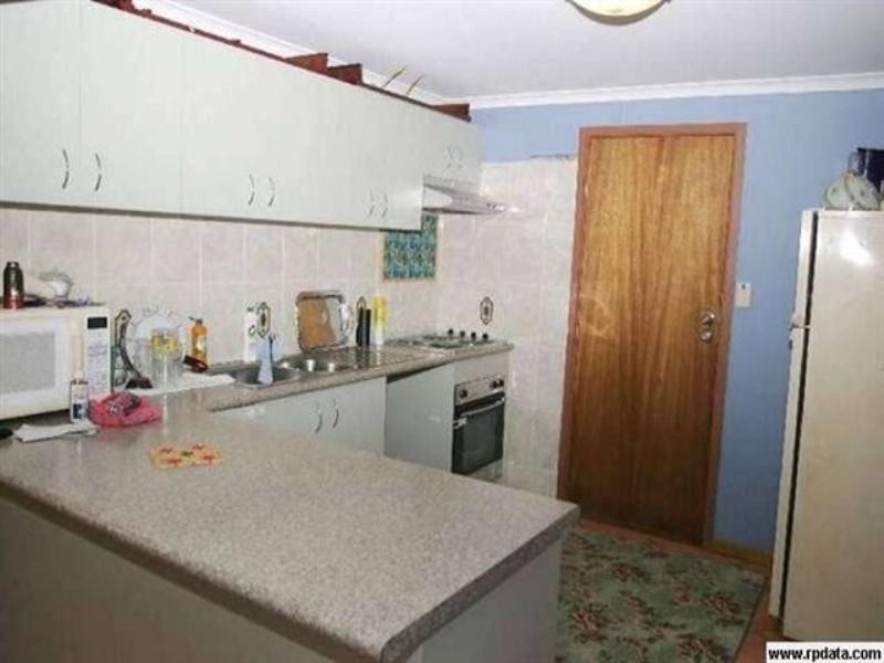 4 Rowanda Street, Slacks Creek QLD 4127