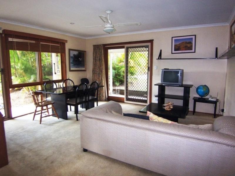 4 Vine Street, Daisy Hill QLD 4127