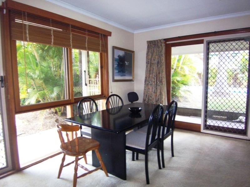 4 Vine Street, Daisy Hill QLD 4127