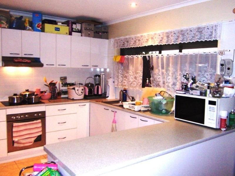 30 Village Drive, Daisy Hill QLD 4127