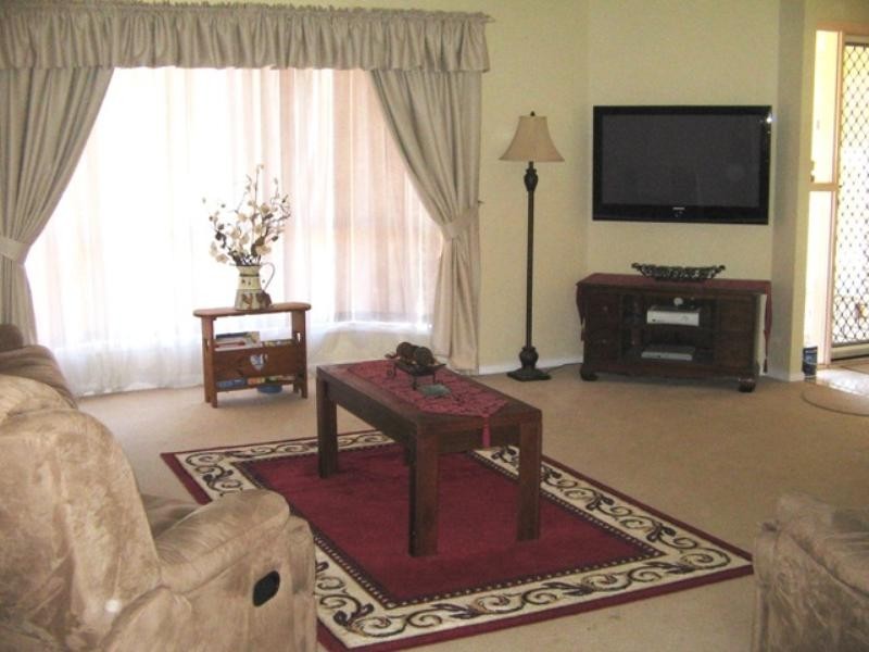 12 Wood Close, Loganholme QLD 4129