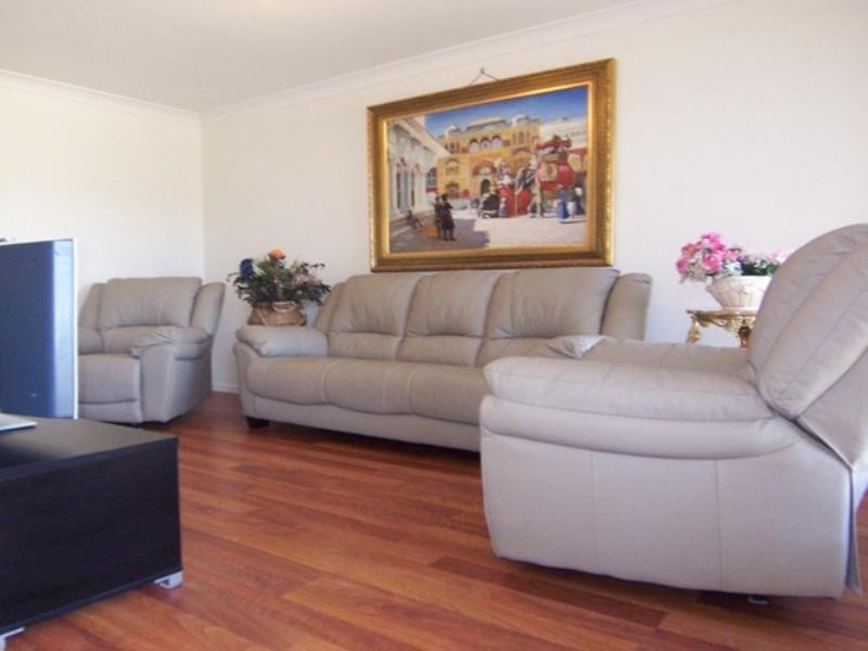 36 Griffen Place, Crestmead QLD 4132