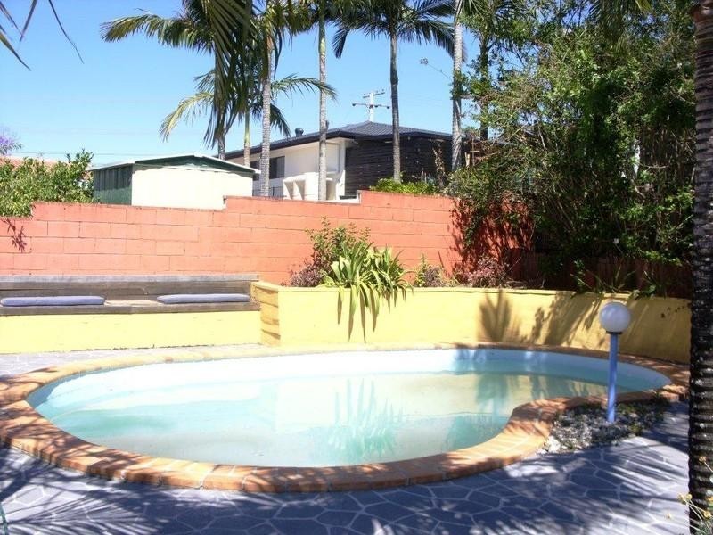 19 Westgate Avenue, Springwood QLD 4127