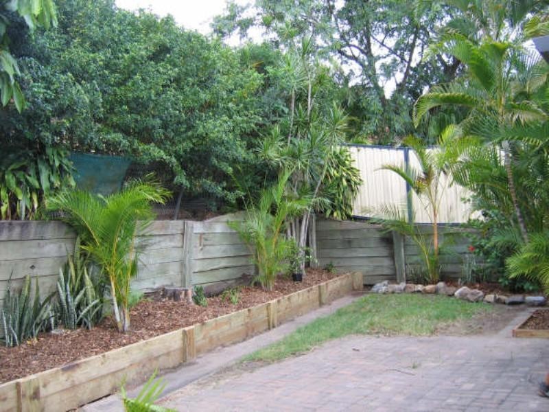 65 Jardine Drive, Springwood QLD 4127