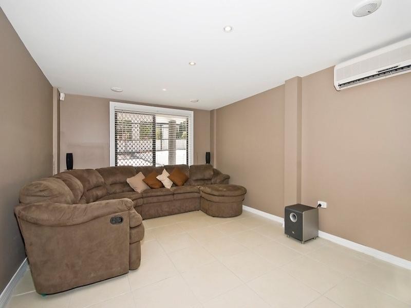 52 Greenview Avenue, Rochedale South QLD 4123