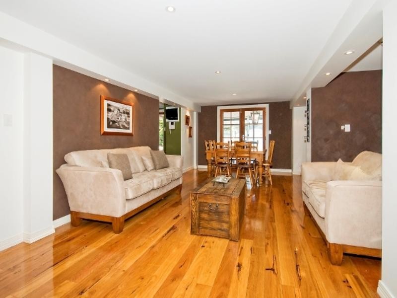 52 Greenview Avenue, Rochedale South QLD 4123