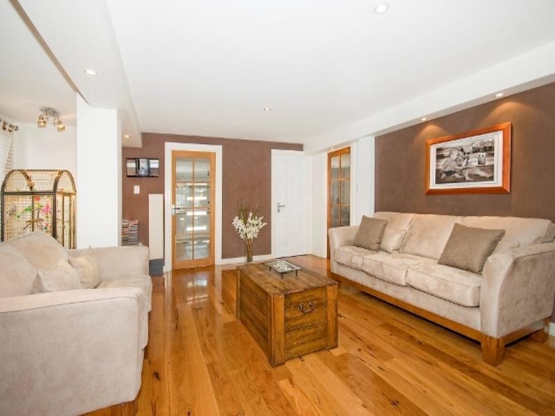 52 Greenview Avenue, Rochedale South QLD 4123