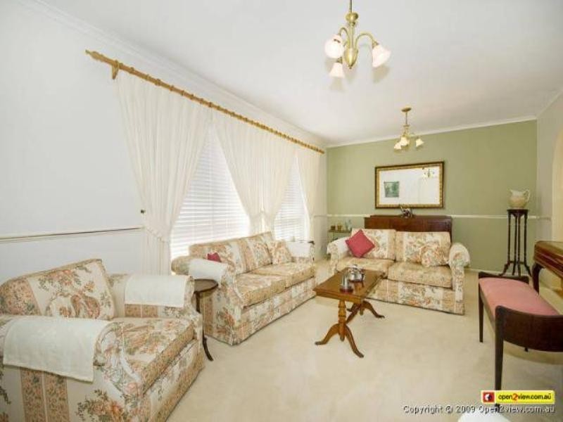 320 Springwood Road, Springwood QLD 4127