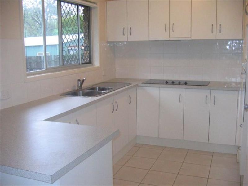 5 Farrow Street, Daisy Hill QLD 4127