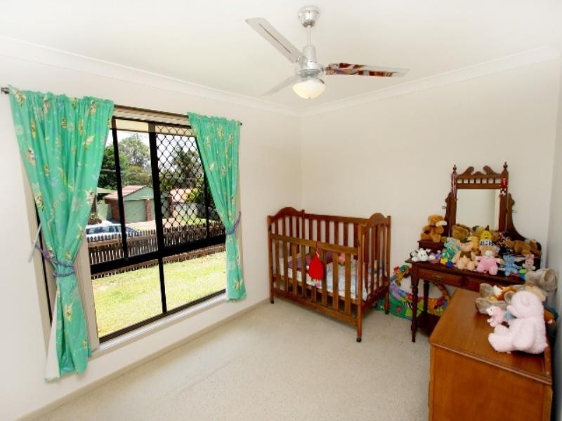 62 Jilbard Drive, Springwood QLD 4127