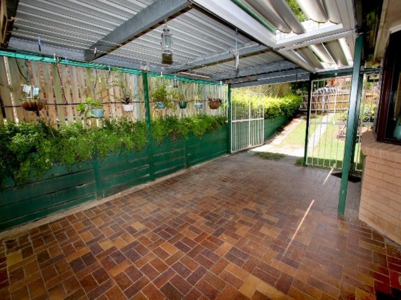 62 Jilbard Drive, Springwood QLD 4127