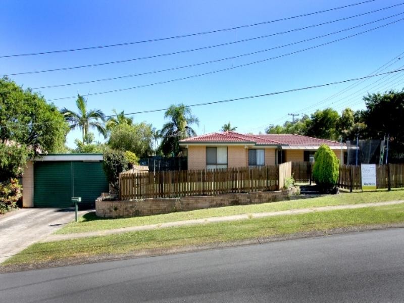 62 Jilbard Drive, Springwood QLD 4127