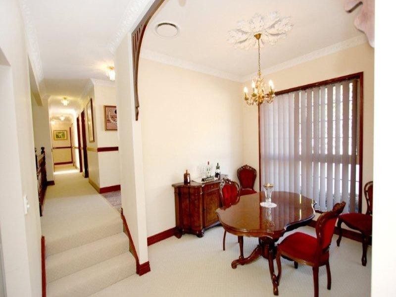 273a Springwood Road, Springwood QLD 4127