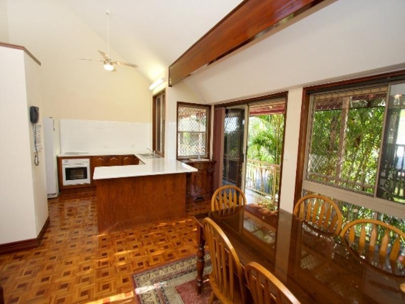 273a Springwood Road, Springwood QLD 4127