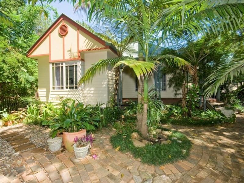 13 Truman Crescent, Slacks Creek QLD 4127