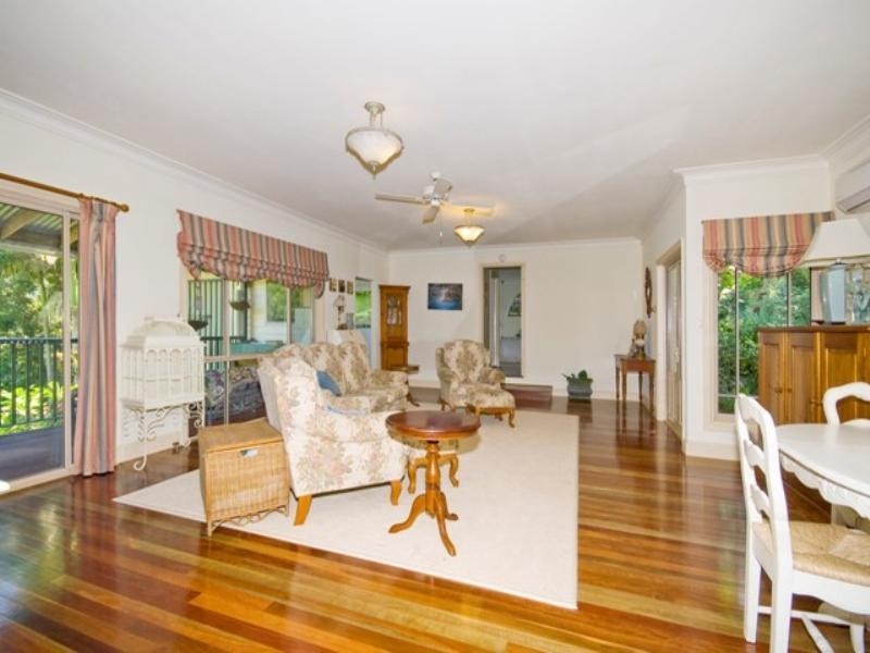 13 Truman Crescent, Slacks Creek QLD 4127