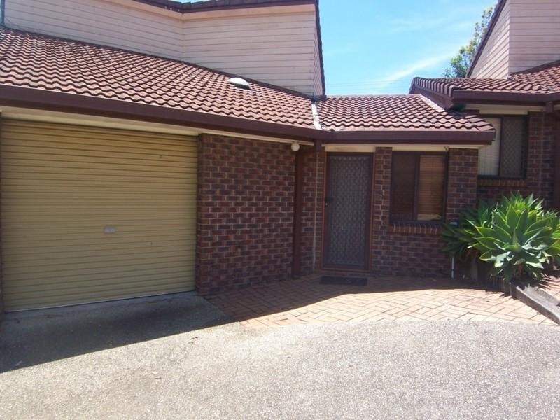 1/95 Barbarballa Drive, Springwood QLD 4127