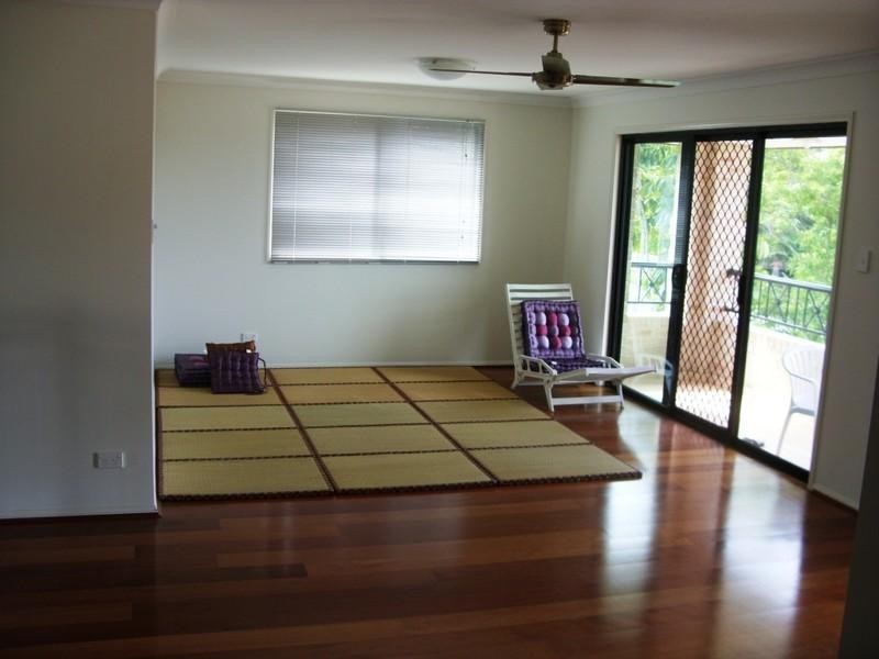 73 Dewar Drive, Loganholme QLD 4129