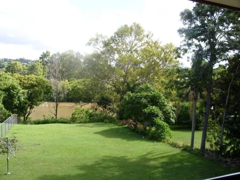 73 Dewar Drive, Loganholme QLD 4129