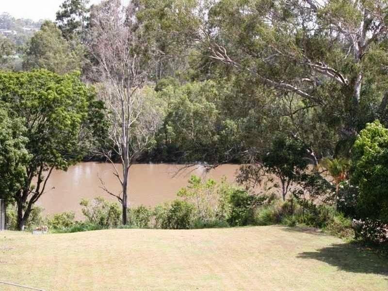 73 Dewar Drive, Loganholme QLD 4129