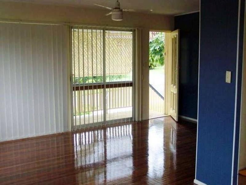 10 Daffodil Street, Logan Central QLD 4114