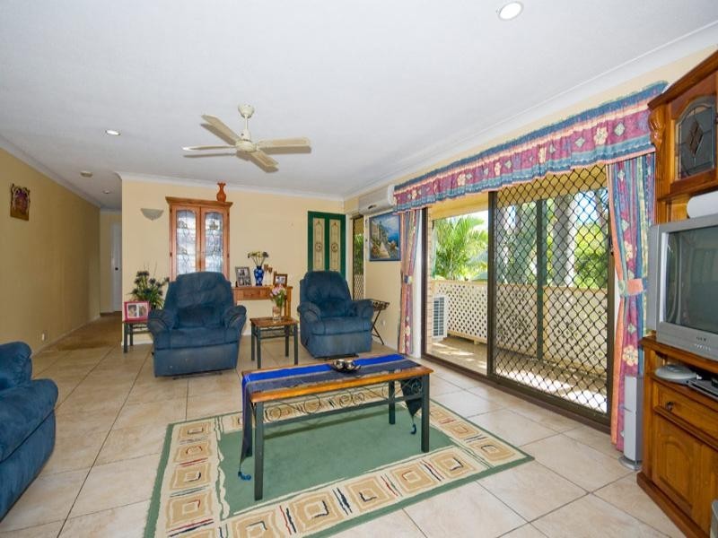 2 Ikara Drive, Springwood QLD 4127