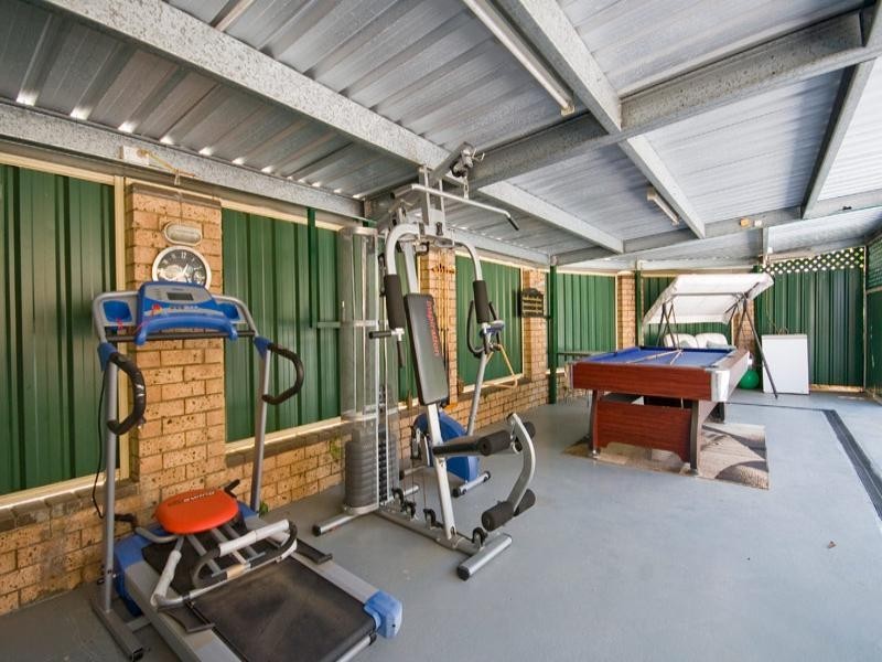 2 Ikara Drive, Springwood QLD 4127