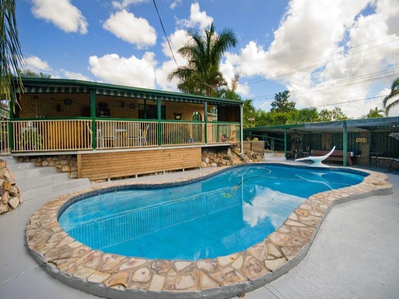 2 Ikara Drive, Springwood QLD 4127