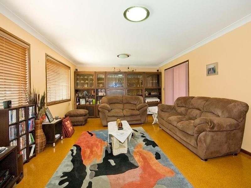 8 Gunalda Street, Underwood QLD 4119