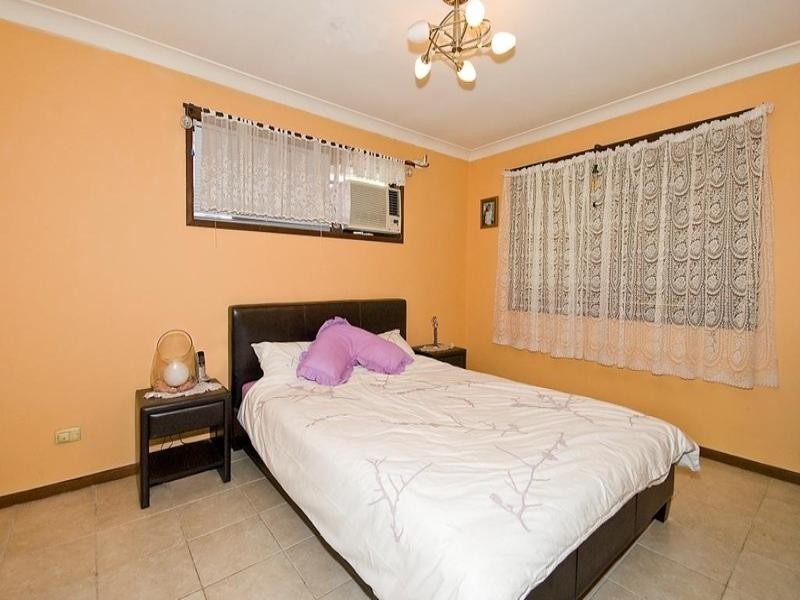 8 Gunalda Street, Underwood QLD 4119