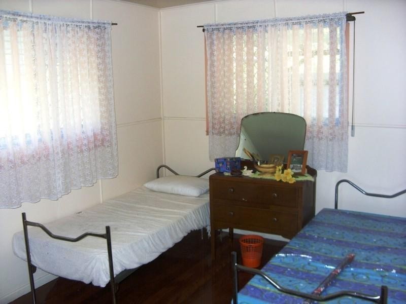 124 Railway Parade, Woodridge QLD 4114