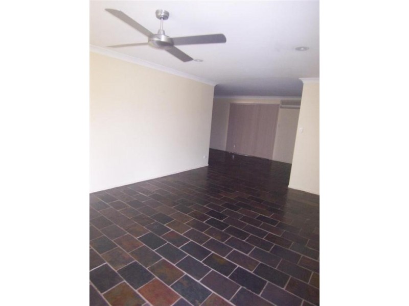 13 Kinta Street, Tanah Merah QLD 4128