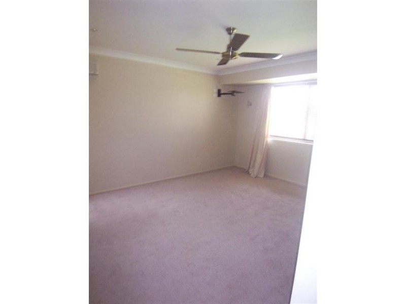 13 Kinta Street, Tanah Merah QLD 4128