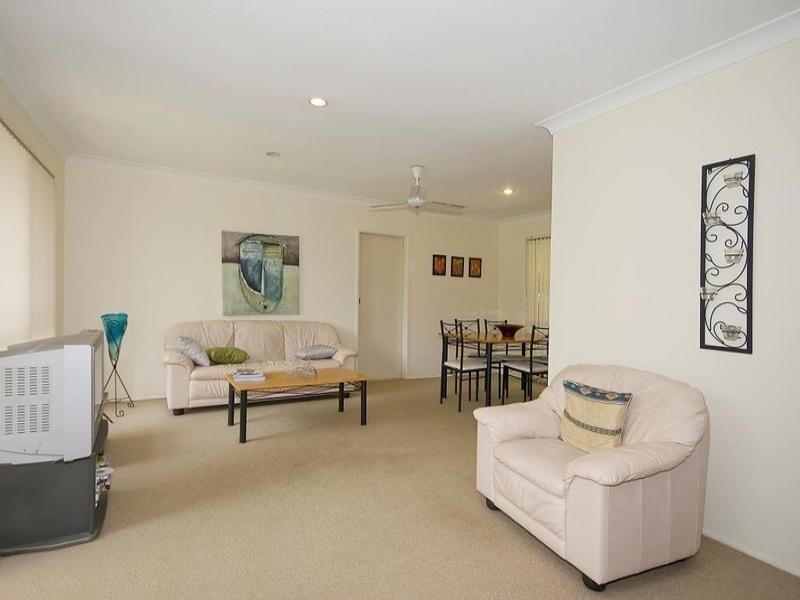 28 Jilbard Drive, Springwood QLD 4127